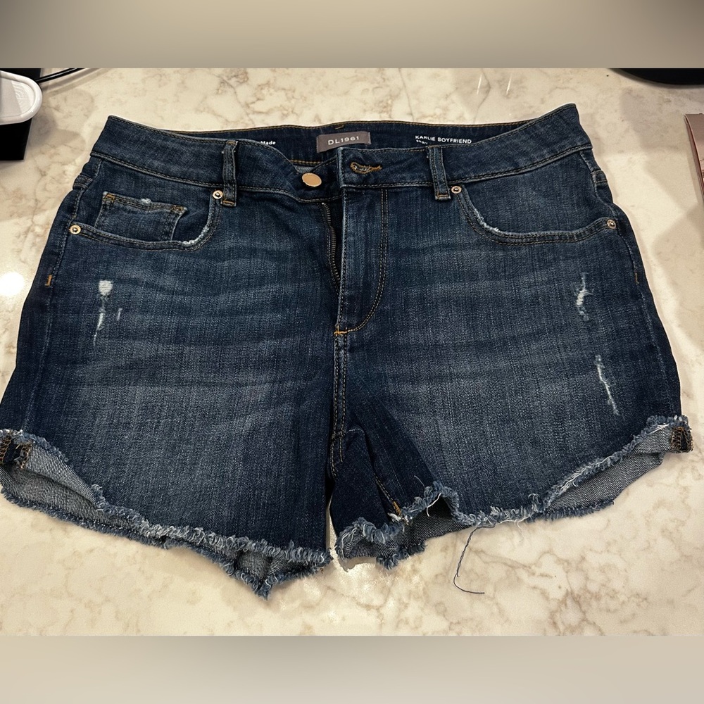 DL1961 Karlie Boyfriend Short